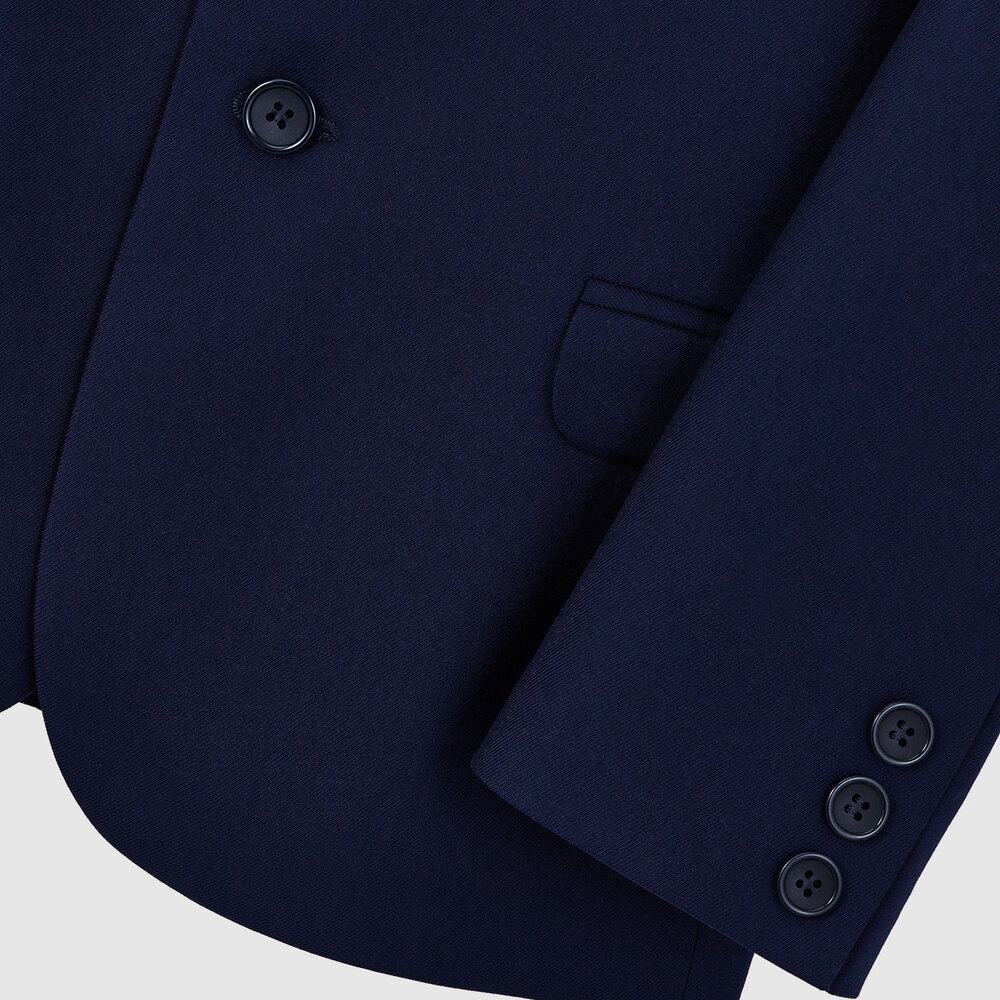 Medium 555 12264518 405     00 3