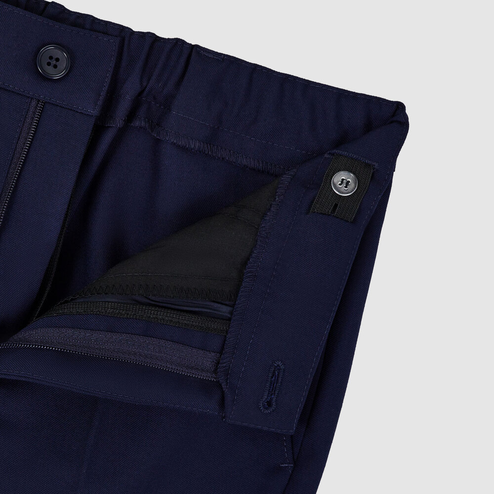 Medium 555 22363518 405     00 3