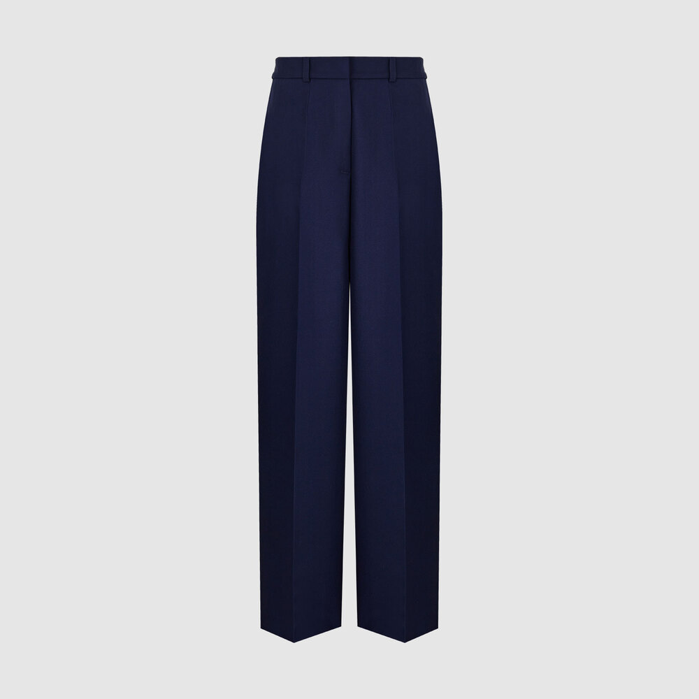 Medium 555 24497518 405     00 1