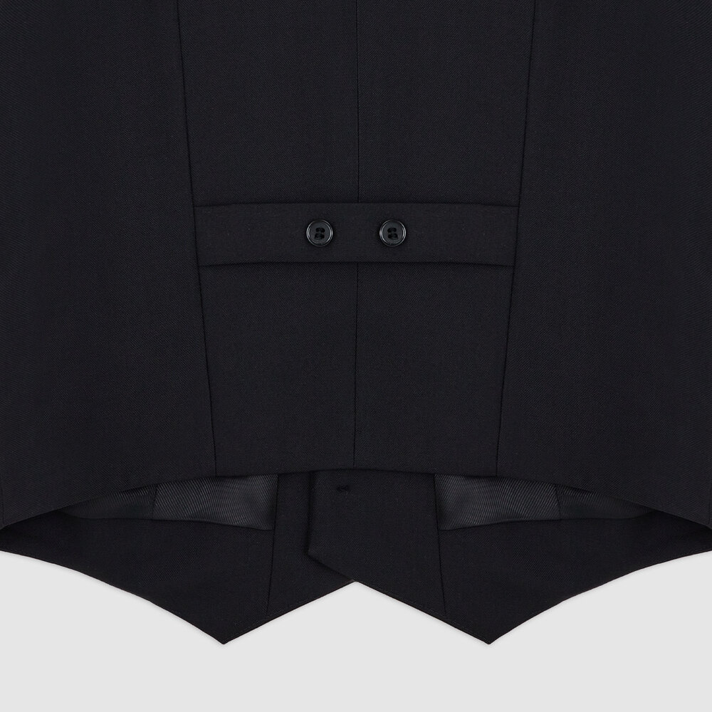 Medium 555 16263518 407     00 4