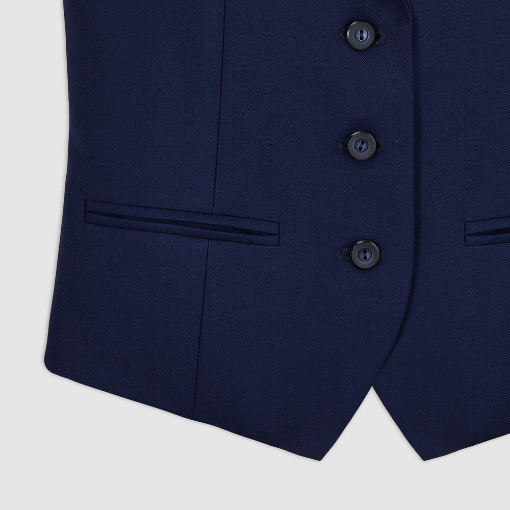 Medium 555 18460518 405     00 4