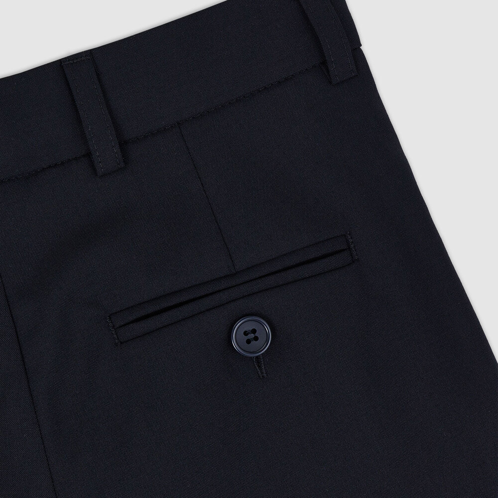 Medium 555 22356494 406     20 3