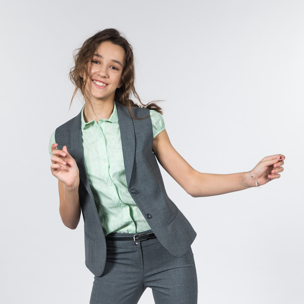 Жилет со вставками из ткани в клетку, на подкладке