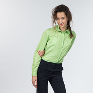 Приталенная блузка на кокетке с оборками, бежевый цвет