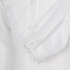 Блузка с фигурными кокетками и оборками, белый цвет