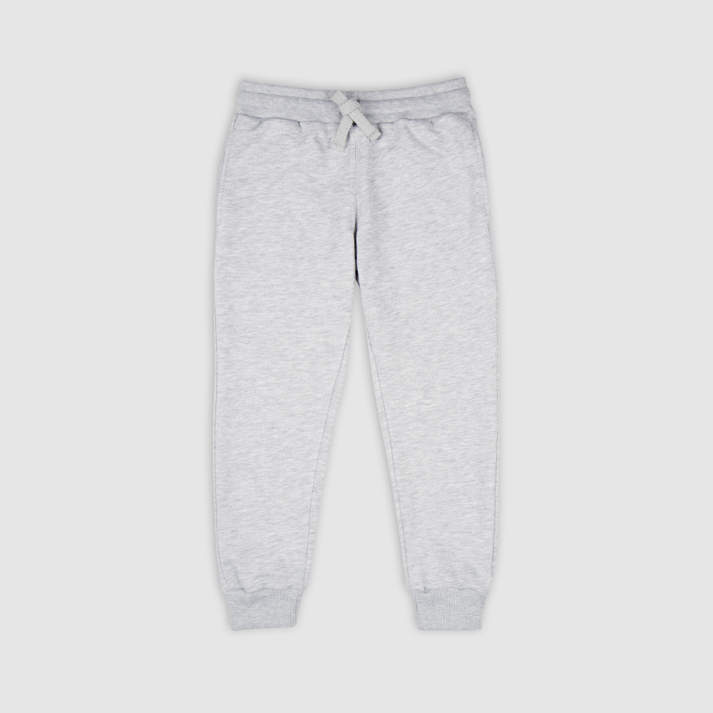 Спортивные шорты