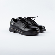 Лакированные туфли с ремешком, черный цвет