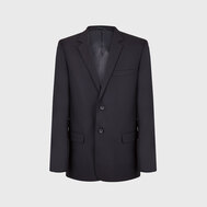 Пиджак с увеличенным объемом в области талии, черный цвет